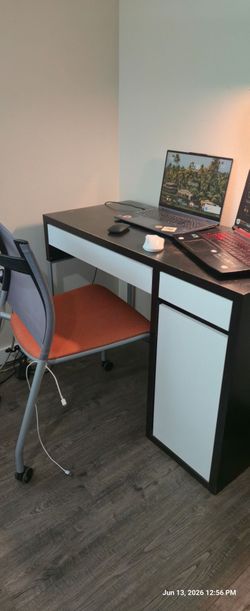 Computer office desk chair