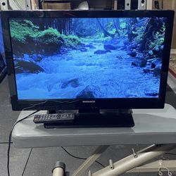Magnavox 26" LED TV - Model 26ME402V/F7 - Great Picture!