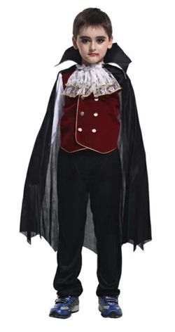 Kids size 7-9 Halloween Costume Vampire Boy