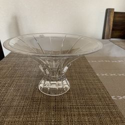 Royal Limited (Czech Republic) 24% Lead Crystal Pedestal Bowl