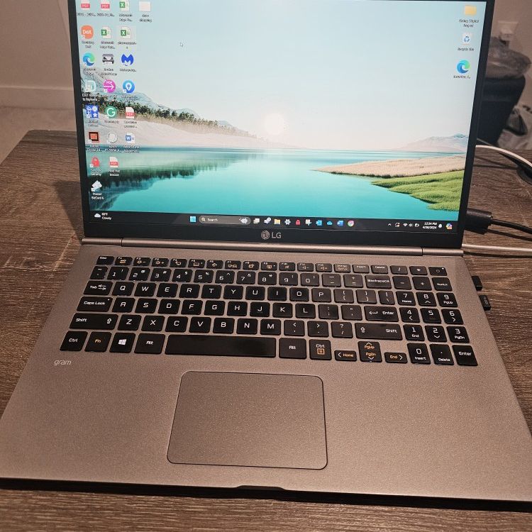 LG Gram 15.6" Laptop