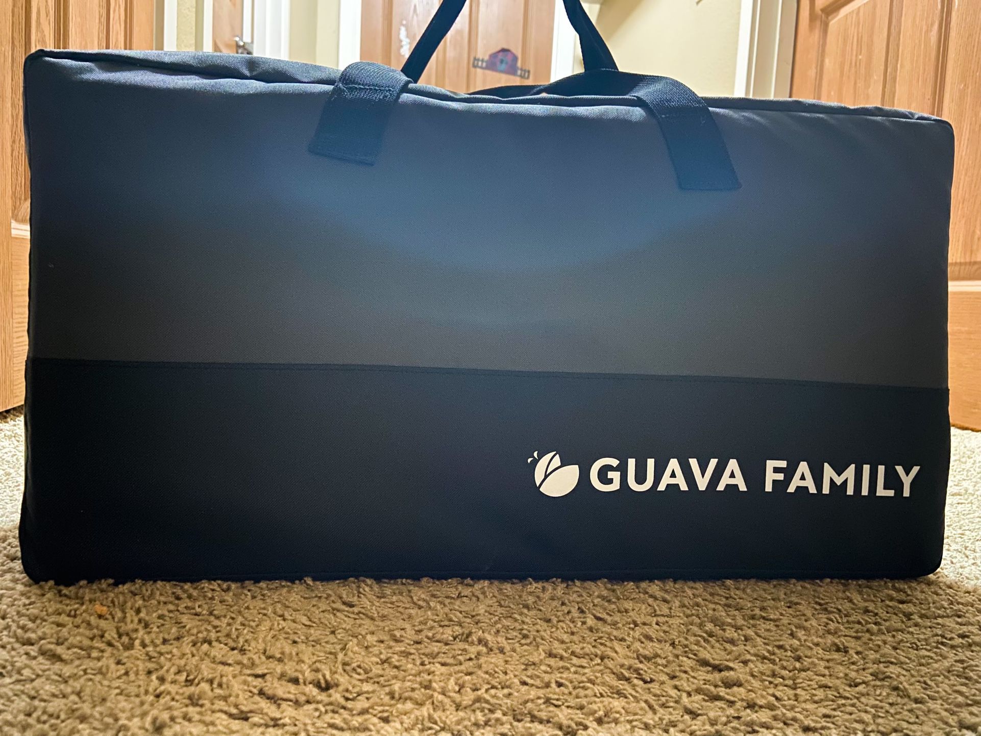 Guava Family Portable Crib