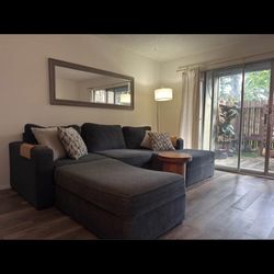 Livingspaces Couch