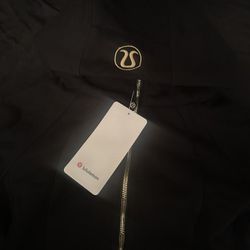 Lululemon Scuba Size 2