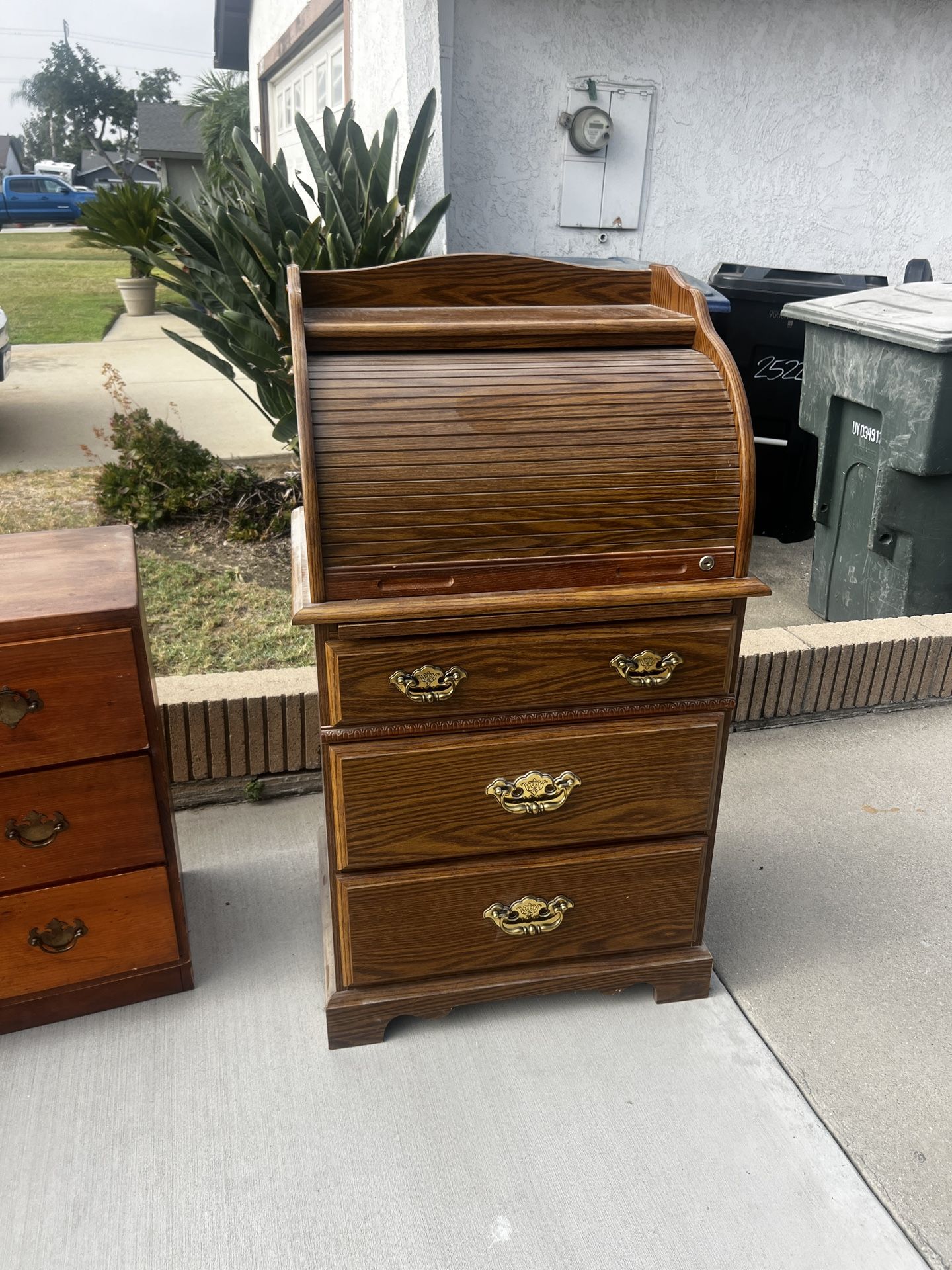 Antique Roll Top Desk W/ Drawers