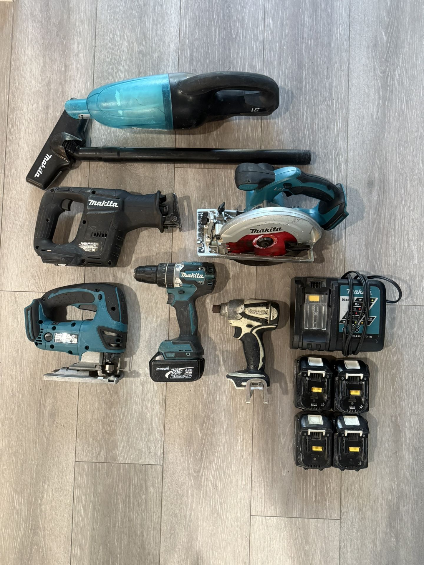 Makita Cordless Power Tool Set