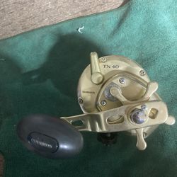 Gold Shimano Tn 40 Reel