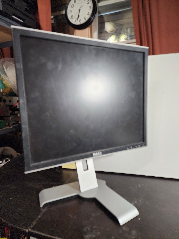 Dell 19-inch Monitor 1908fpb