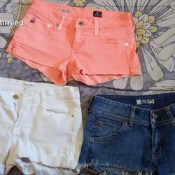 Women's petite or youth low rise shorts