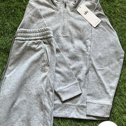 Grey Quarter-Zip Alo Set
