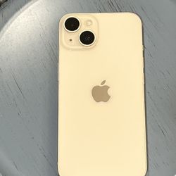 Apple iPhone 13 128GB Unlocked