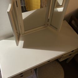 3 Piece Antique Off White Vanity Set with Mirror and Stool
