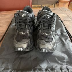 Balenciaga Runners 