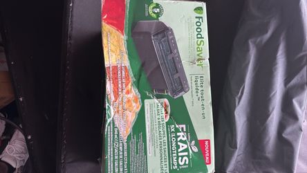Food saver vacuum sealer