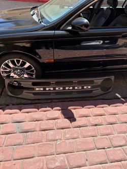 Ford Bronco grille 2021-25