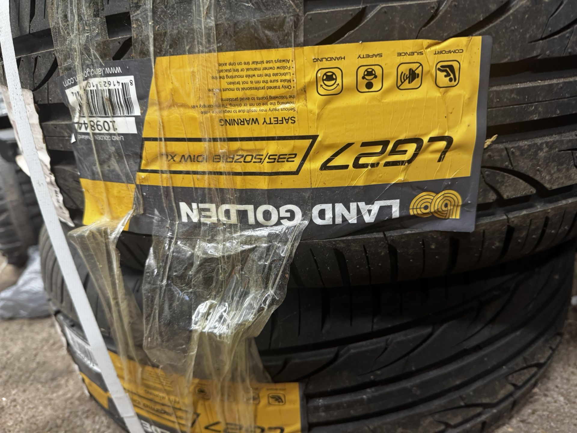 4 Brand New Tires 235/50R818