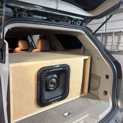 15” Kicker Solo X Box