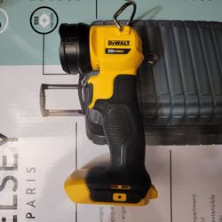 Dewalt Flash Light