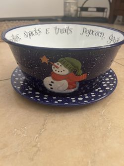 Popcorn/treat bowl and plate