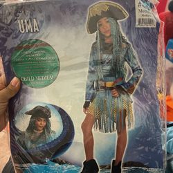 Uma Costume