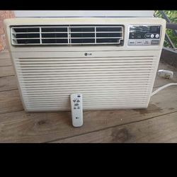 LG 10000 BTU Air Conditioner 