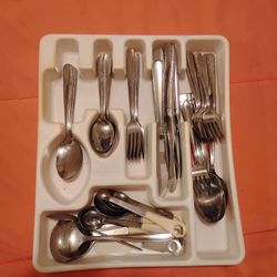 Silverware Set