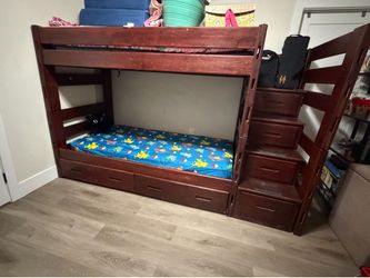 Twin Bunk beds