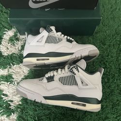 Jordan 4 Size 9 