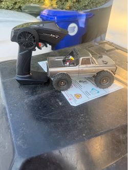 Axial Scx24