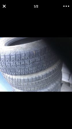2 tires for trailer good conditions st 215/ 75R14