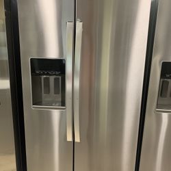 WHIRLPOOL SIDE BY SIDE DOOR REFRIGERATOR 
