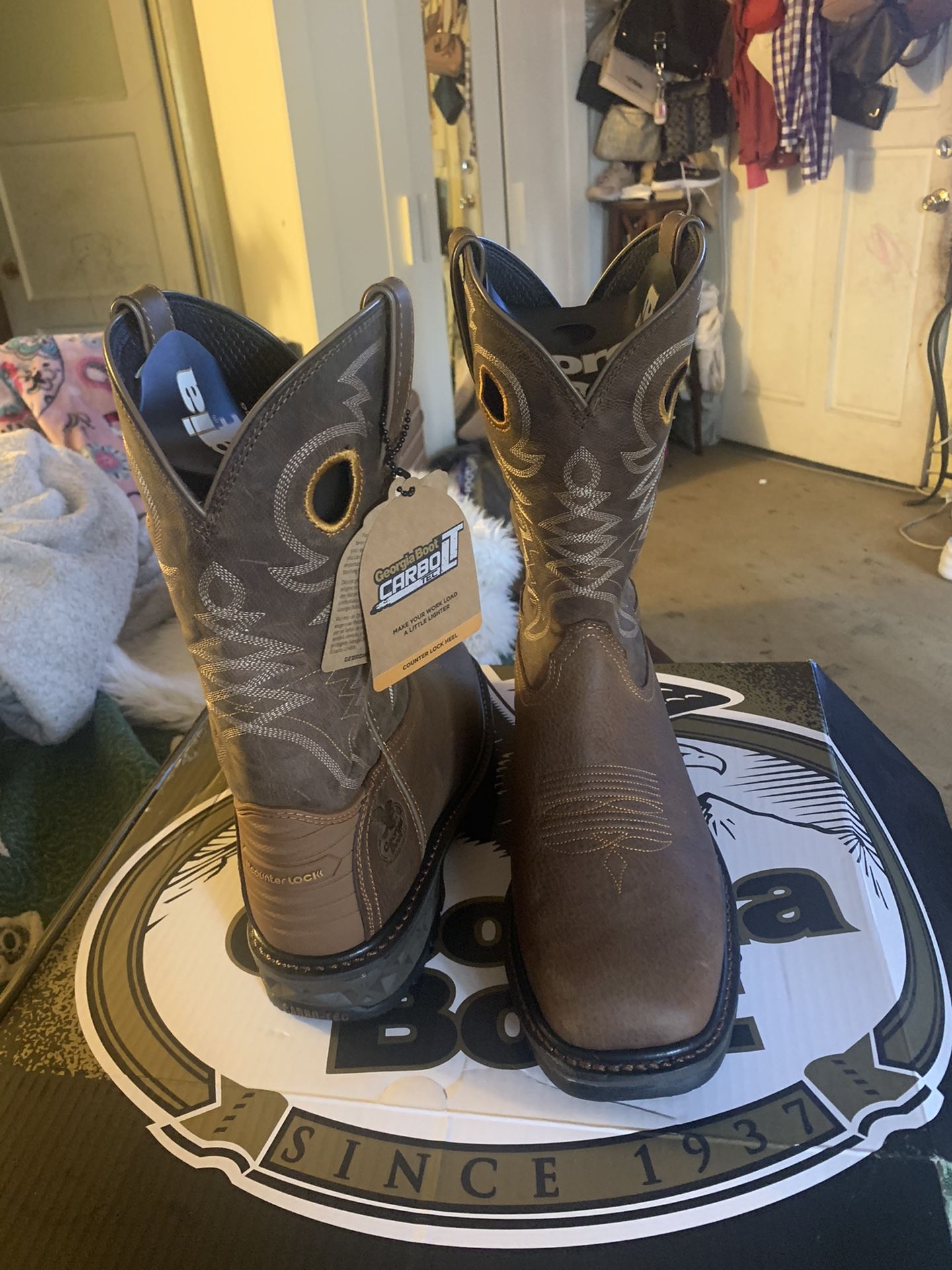 Georgia boots size 10 wide no steel toe