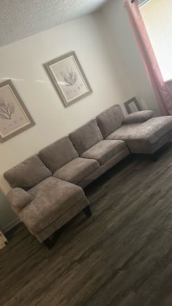 Gray Fabric Sectional Sofa with Chaise