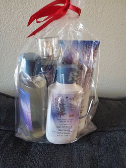 Frosted Coconut Snowball Set From Bath & Body