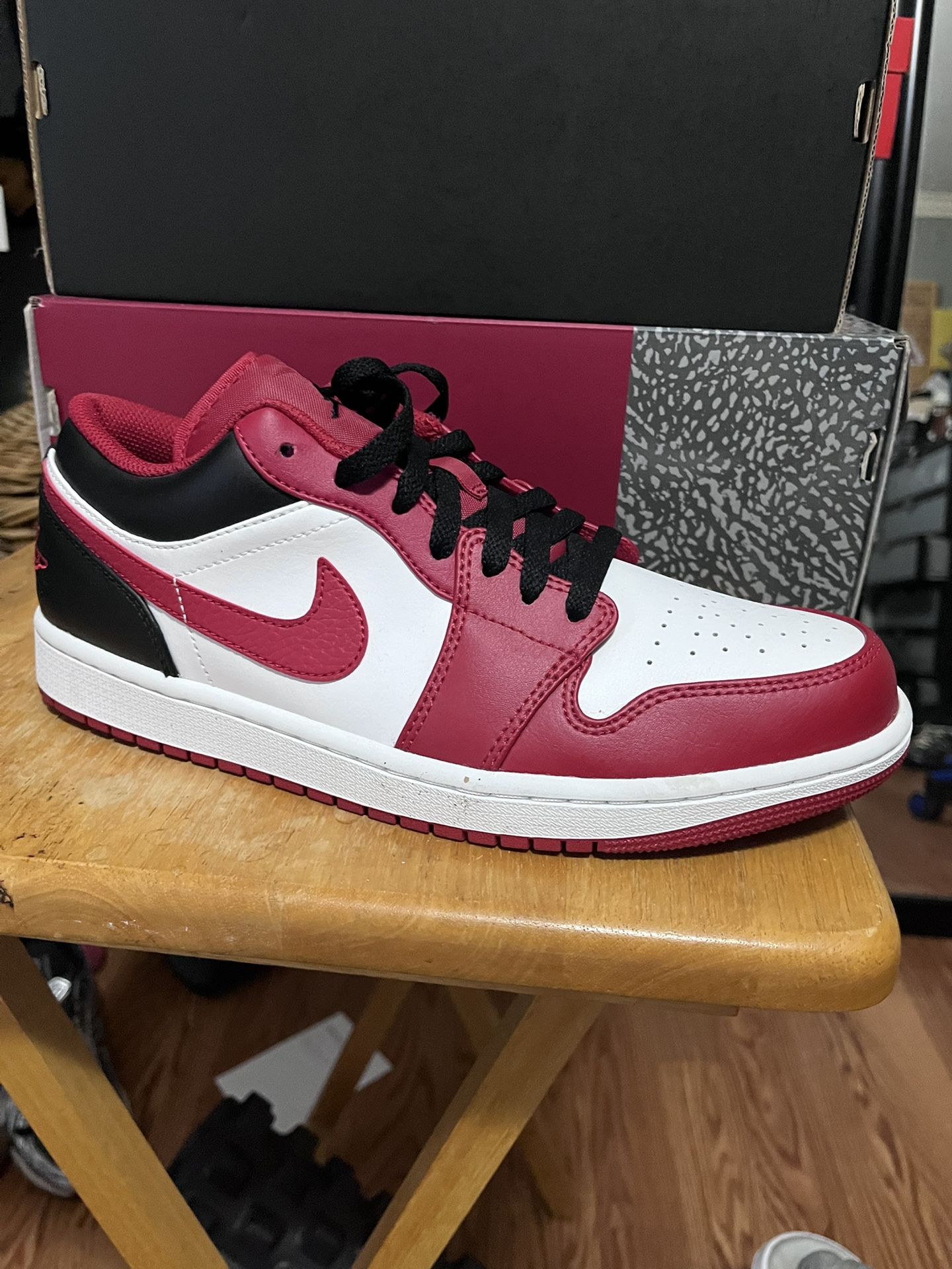Jordan 1 Low