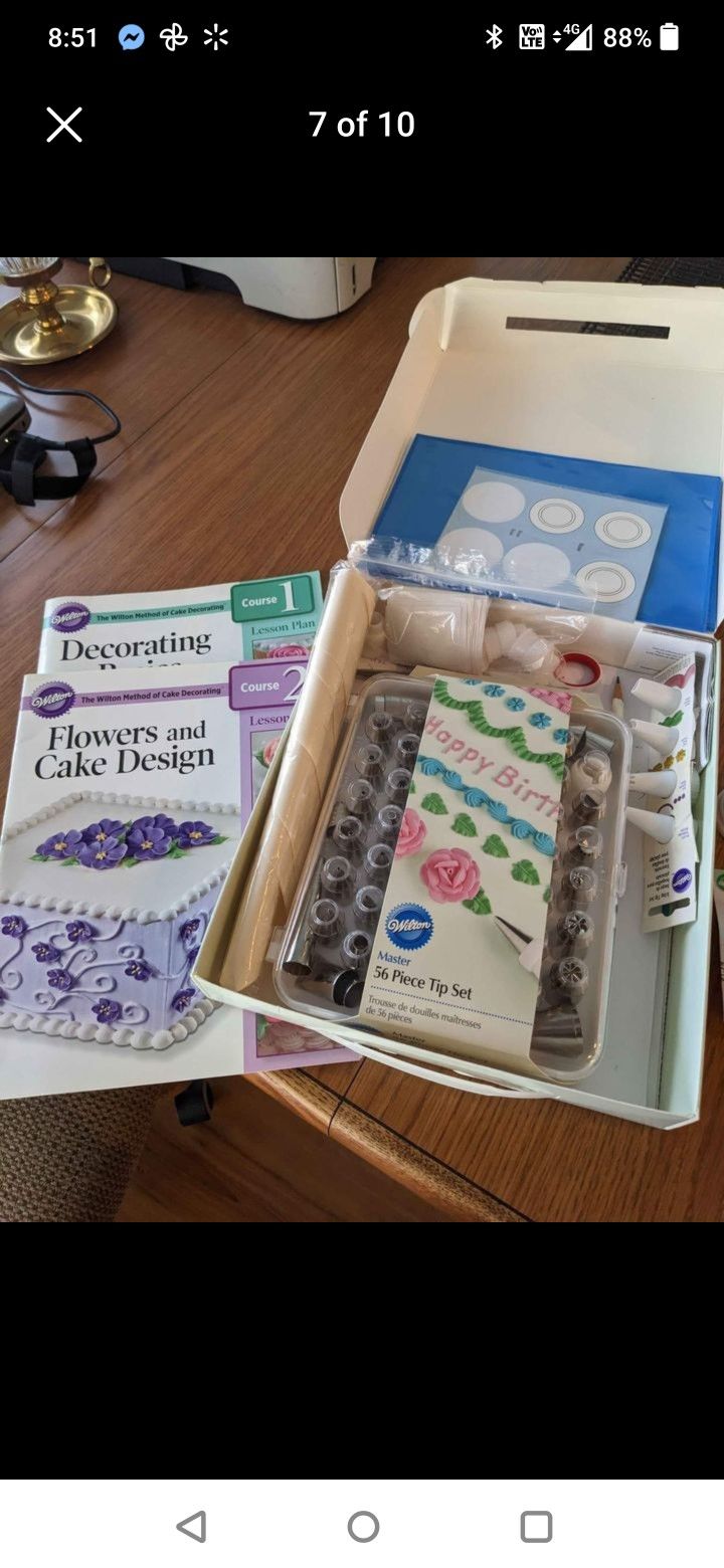 Wilton Cake Items