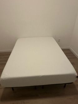 10 Inch Full Memory Foam Mattress, Great Condition