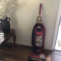 Like New Bissell Lift Off Vacuum Full Attachments 