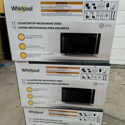Whirlpool 1.1 Cu Ft Countertop Microwave Oven, Black