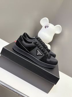Prada Men’s Sneaker With Box 2026 New