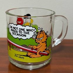 Vintage 80s Collectible Garfield Glass Mug McDonalds Promotional Item Im Not One Who Rises To The Occasion