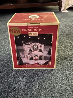 Christmas Village Figurine