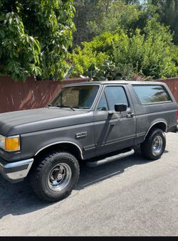 1990 Ford Bronco