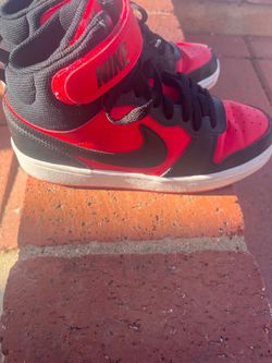 Kids Nike shoes