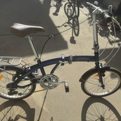 20inch  Citizen Miami Folding Bike. Slightly Used. Selling For $100