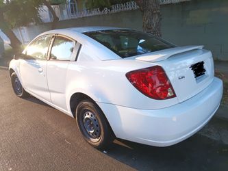 2005 Saturn ion