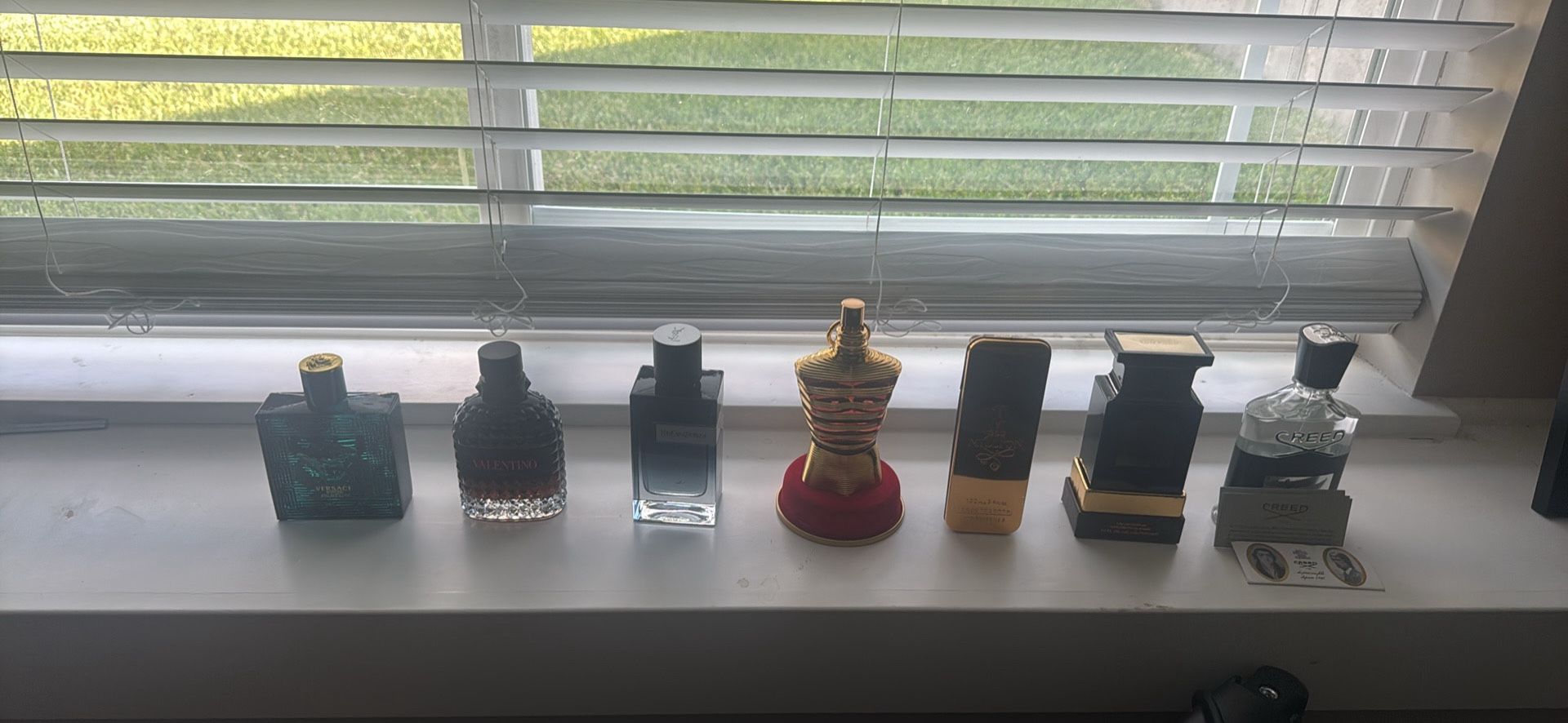 Fragrance selling| all barely used| comes with receipts and box