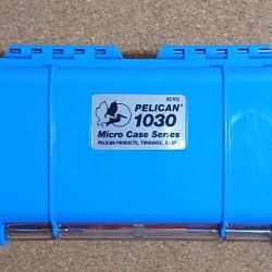 1030 PELICAN BLUE MICRO CASE WITH INSERTS