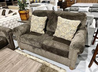Stracelen sable sofa & loveseat deals