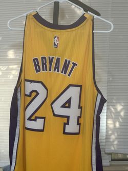 Adidas Lakers Kobe Bryant Jersey Size Large 